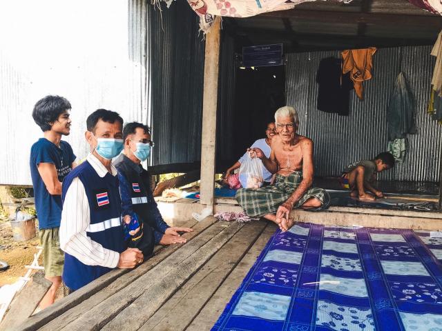 ลงพื้นที่เยี่ยมเยียนผู้ด้อยโอกาส ในพื้นที่ตำบลเกาะนางคำ อำเภอปากพะยูน จังหวัดพัทลุง